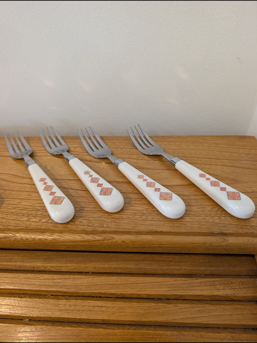 Vintage Forks & Spoons Set – Geometric Pattern Handles Corelle Sand Art Style - Picture 4 of 10